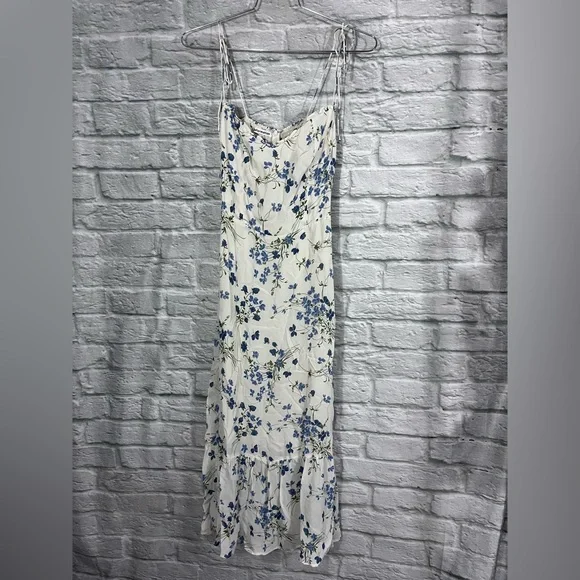 Reformation Size 8 Enya Dress in Clarita - Picture 5 of 15